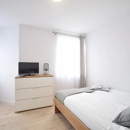 Апартаменты Ada *