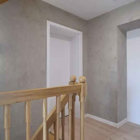 Ada Апартаменты Нехоже