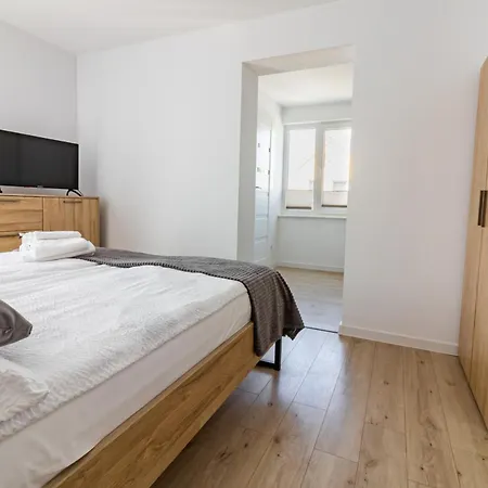 Ada Apartment