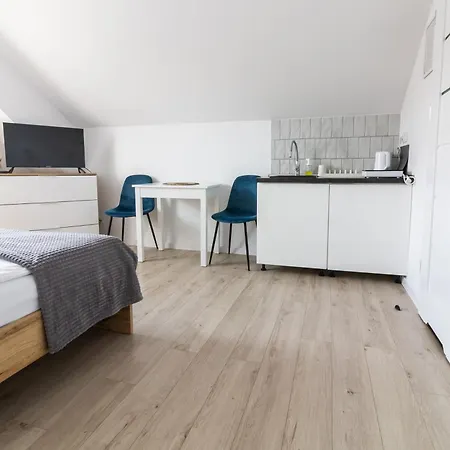 Ada Apartment