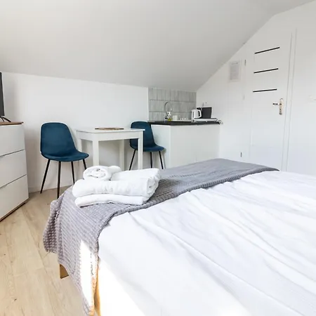 Ada Apartment *