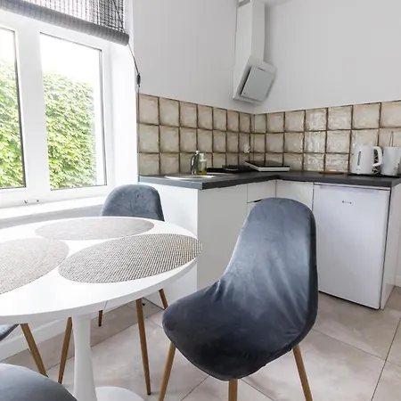 Ada Apartment *
